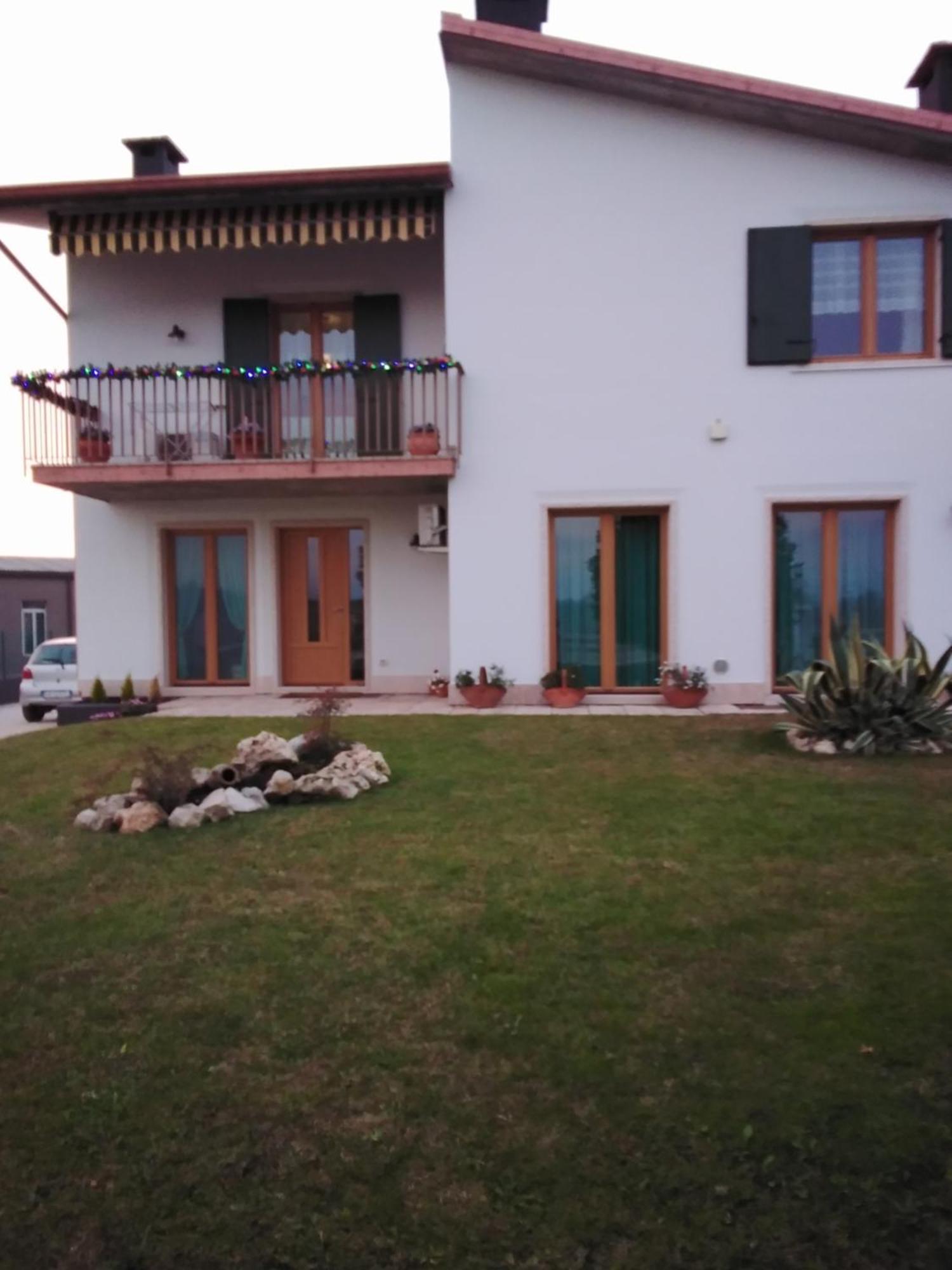 B&B Carmen Biondani Pescantina Exteriér fotografie